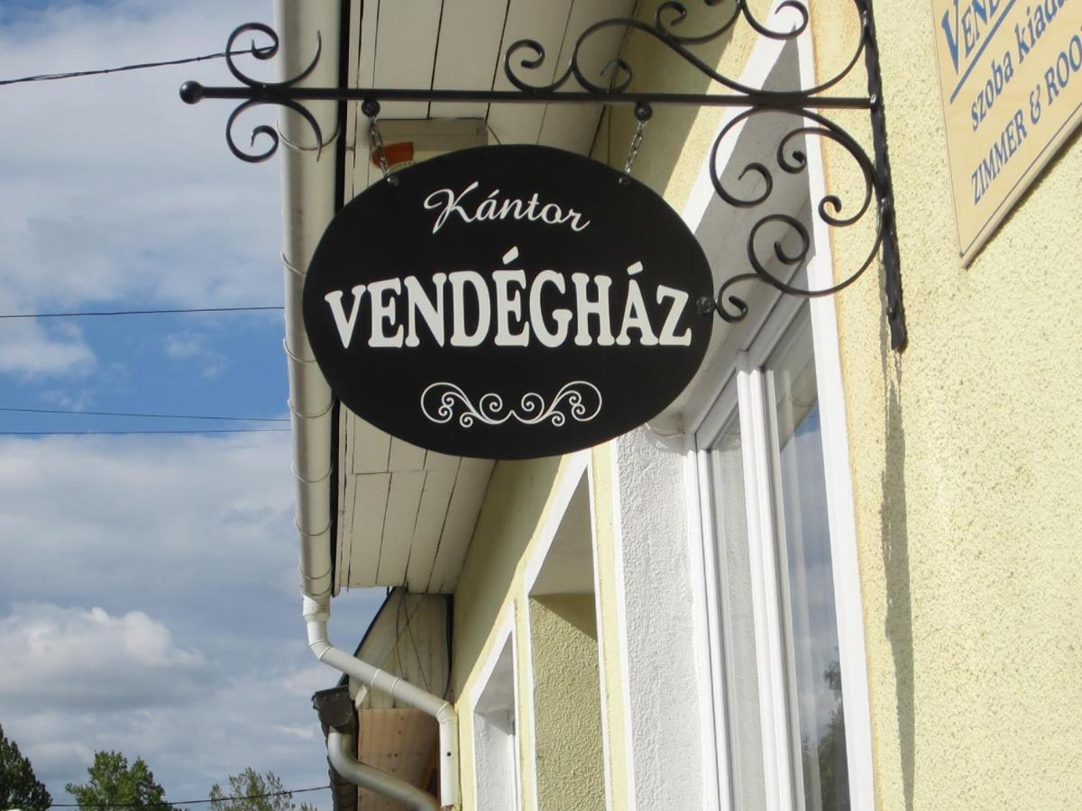 Отель Kantor Vendeghaz Залаэгерсег Экстерьер фото